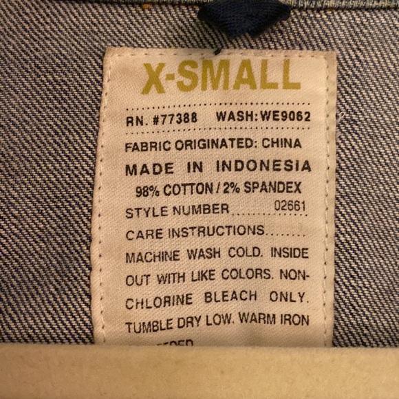 J Crew denim jean jacket size XS - Picture 2 of 3